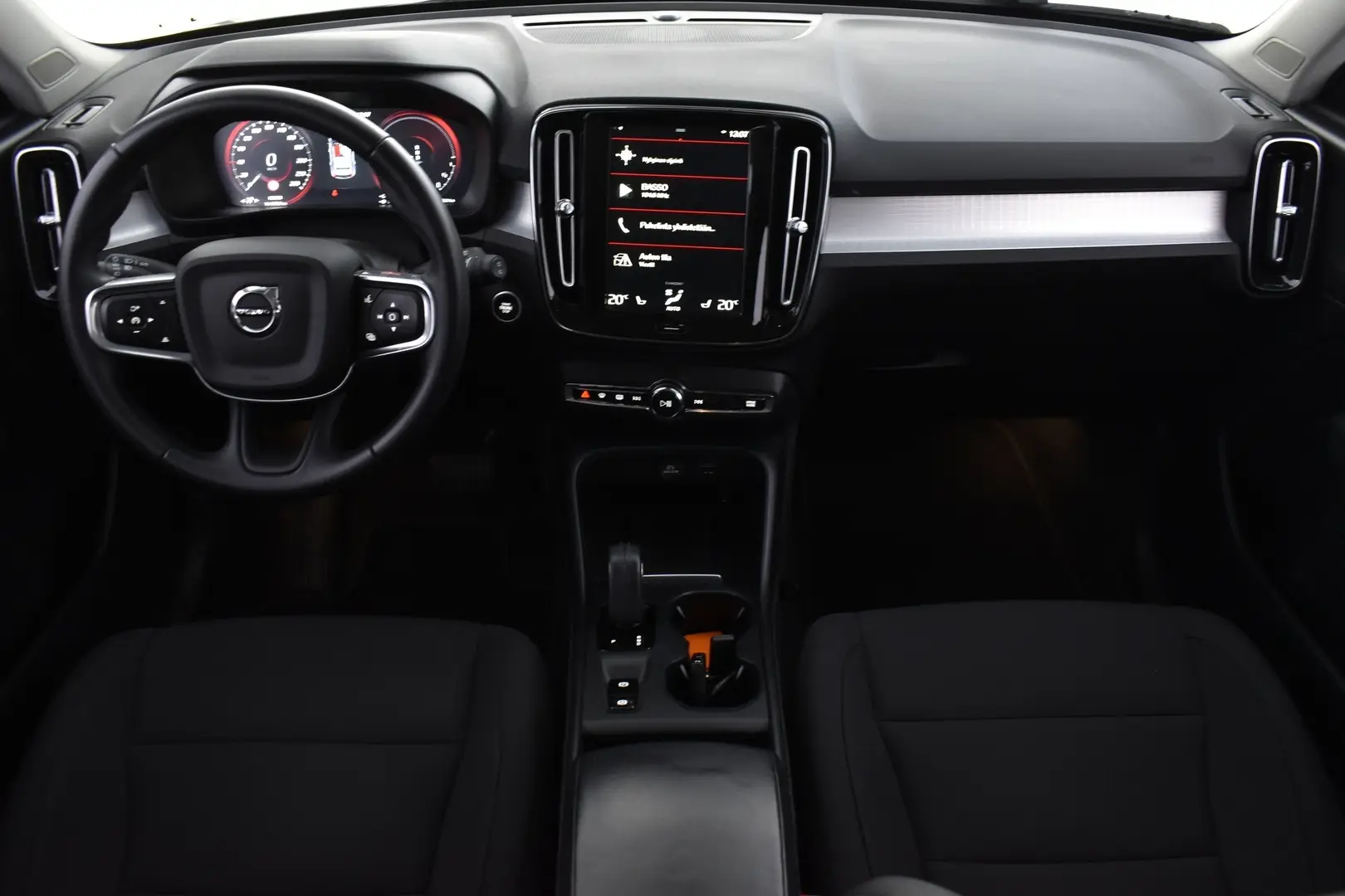 Car Image - zcVPHMAy5CPadIsDFefJ9