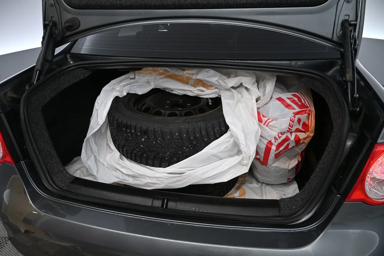 Car Image - 7lxn6QdnNDs6wZlo2qVucM