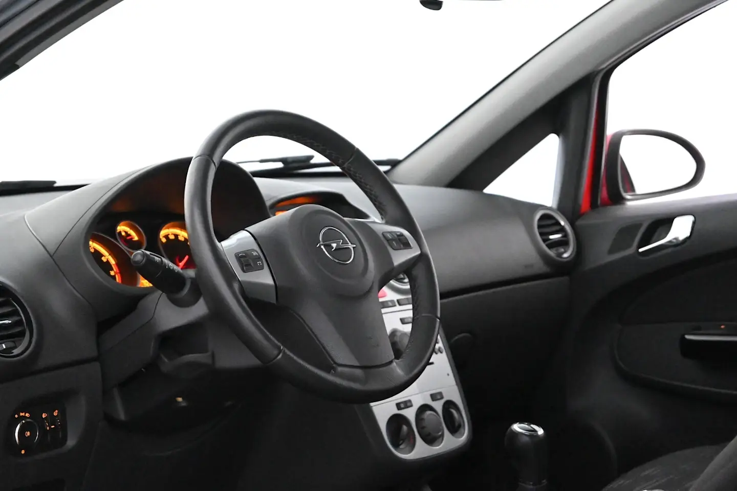 Car Image - 2chwL3wwPUT0tnZfr1Zl1V