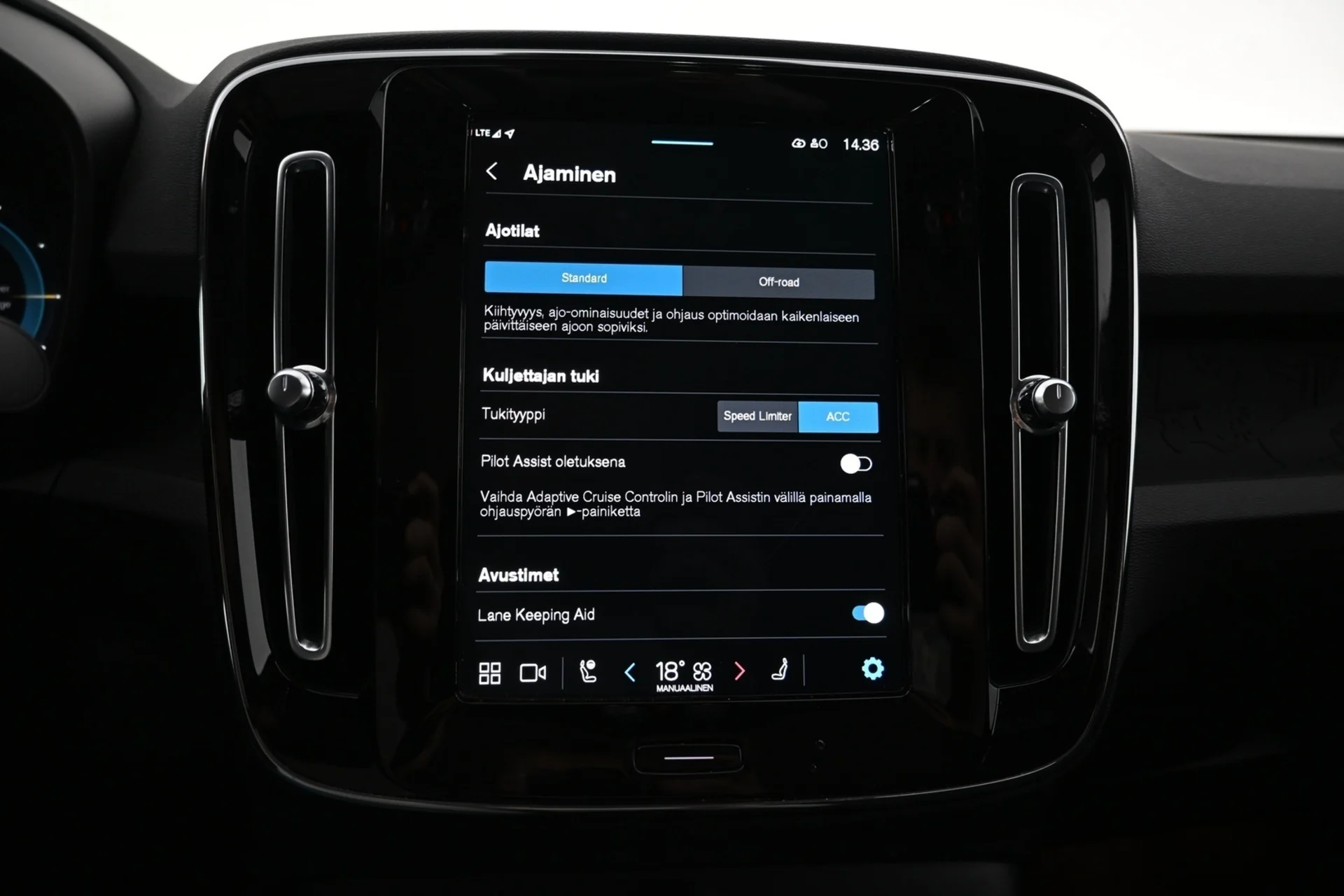 Car Image - xG4PUqfnUjIDeuW6HQeOh