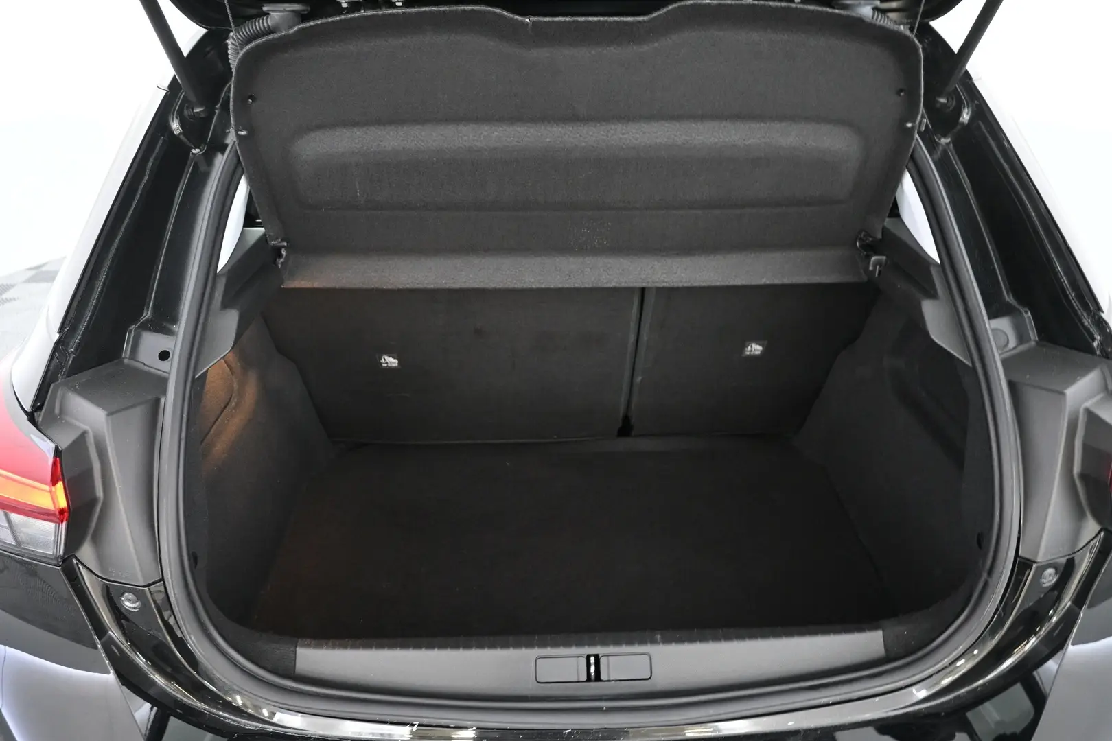 Car Image - 6fddWvhlYJfz4NnCyJ46o8