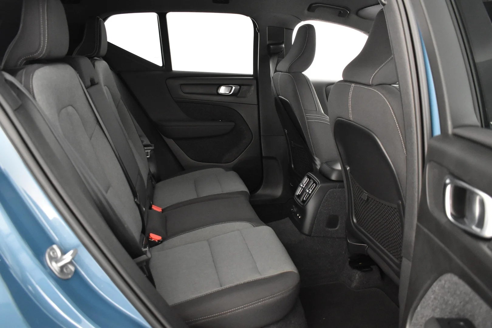 Car Image - 2qeutaSoctU8mbhDh9FT82