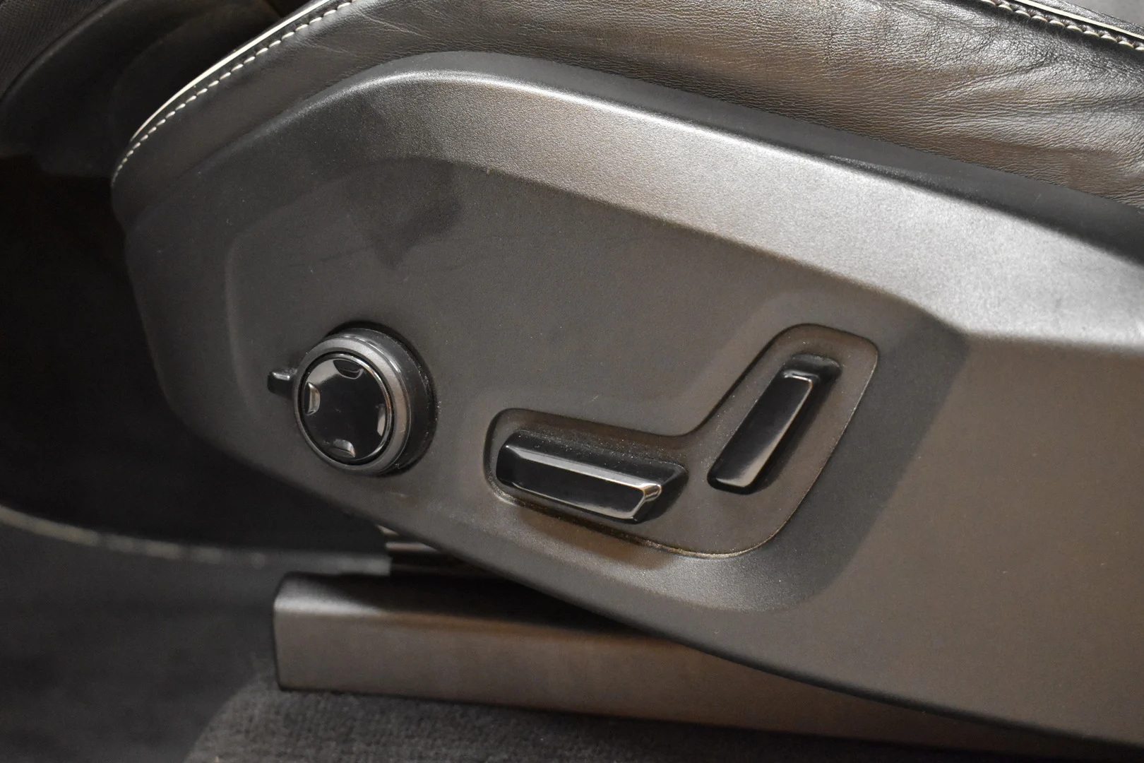 Car Image - 5rehih3WjmYGXi7QCv91my