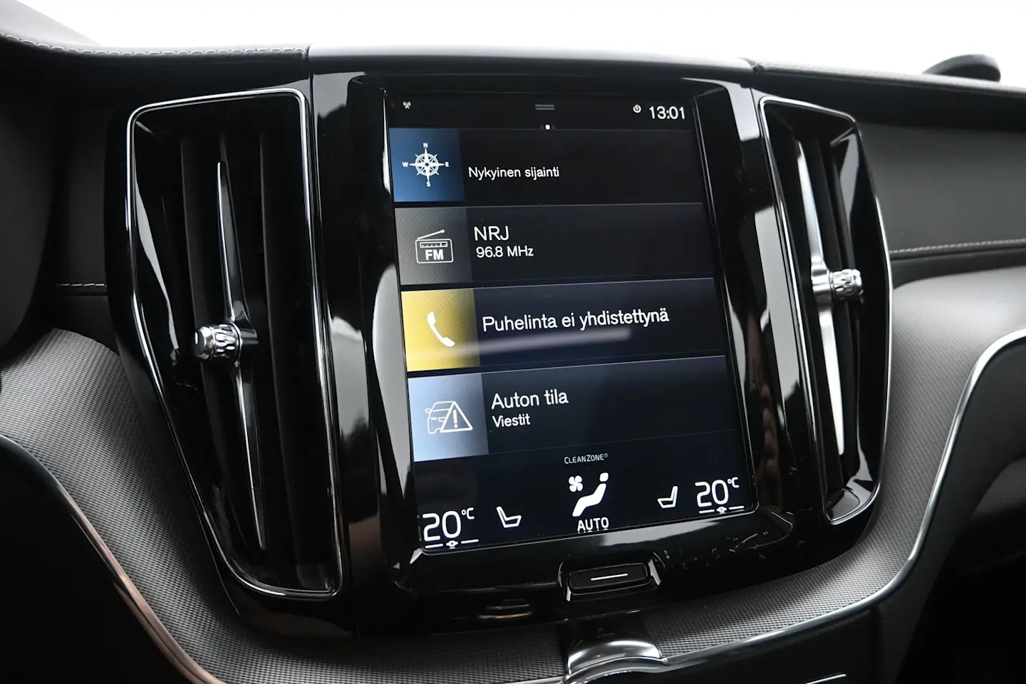 Car Image - 2yzWV51XqvpmKeDQhAbJEq