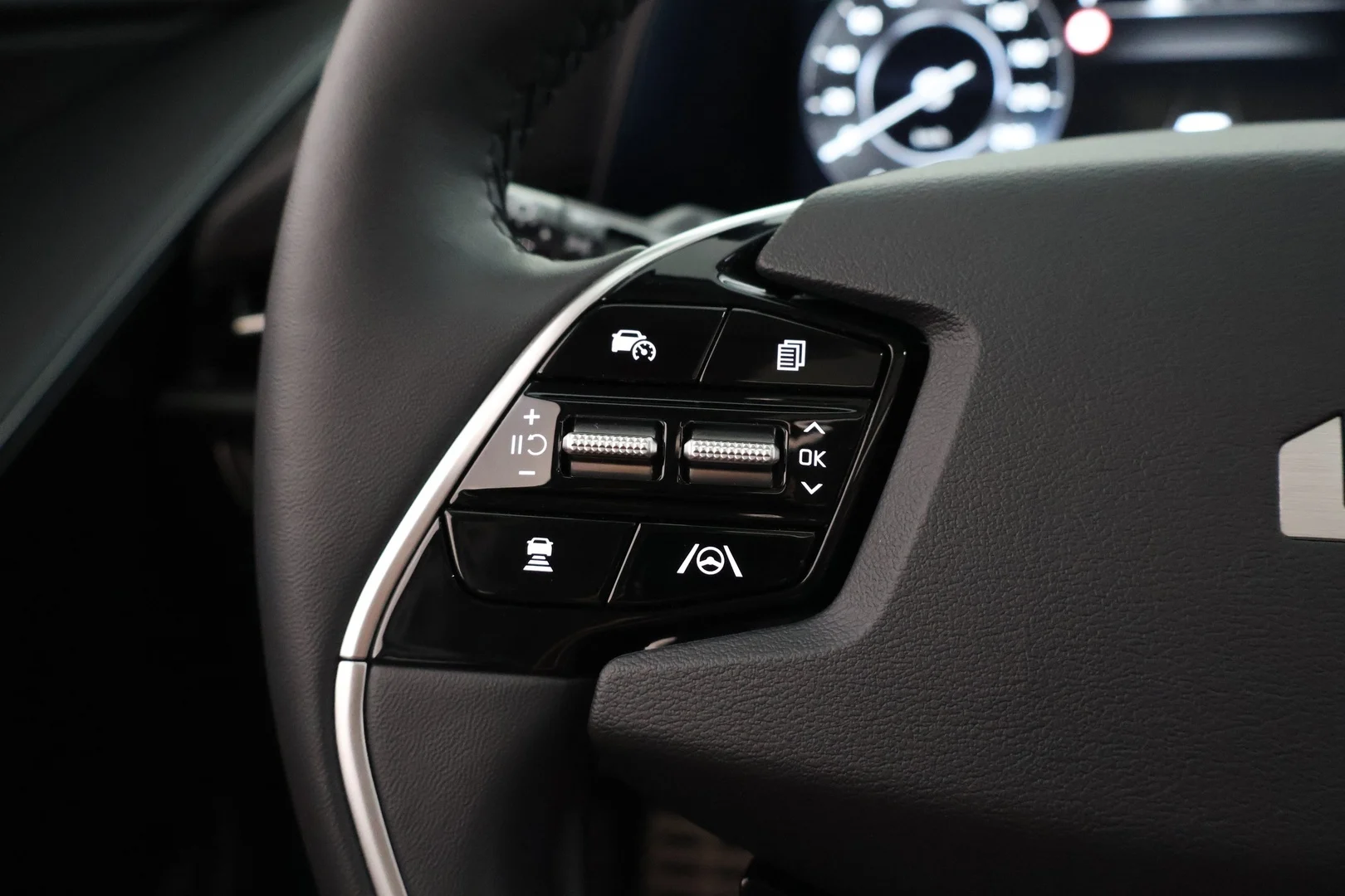 Car Image - 1FElEDInouPs9t7ywfjD1I