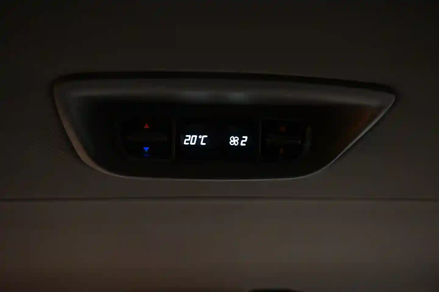 Car Image - 4AJ2YsnEz0D4Itj73zLLaO