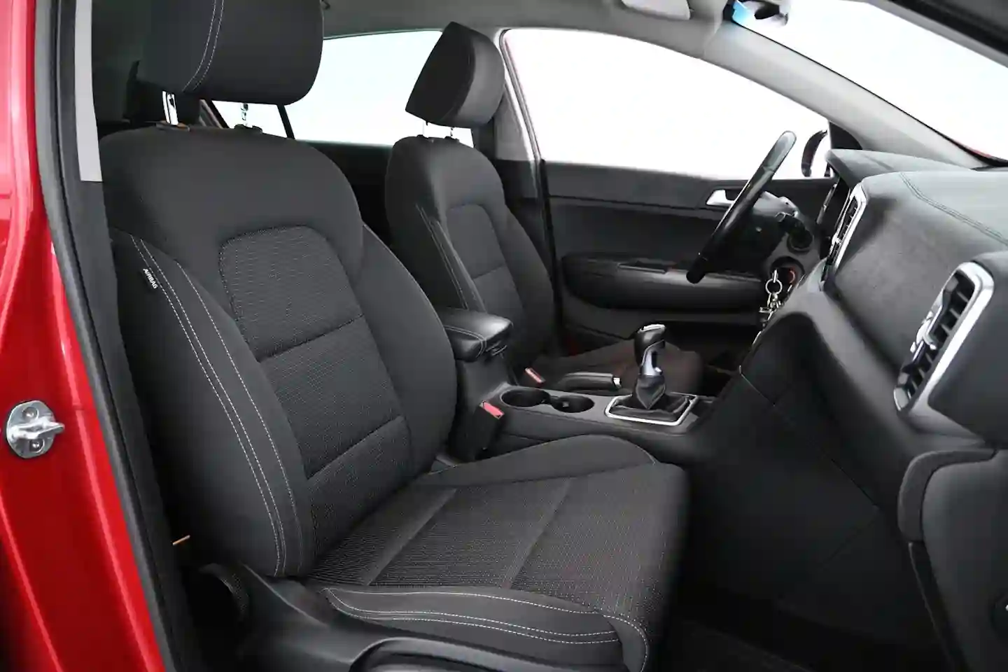 Car Image - 2Zpf0nyO46DIAg26U4rqCY