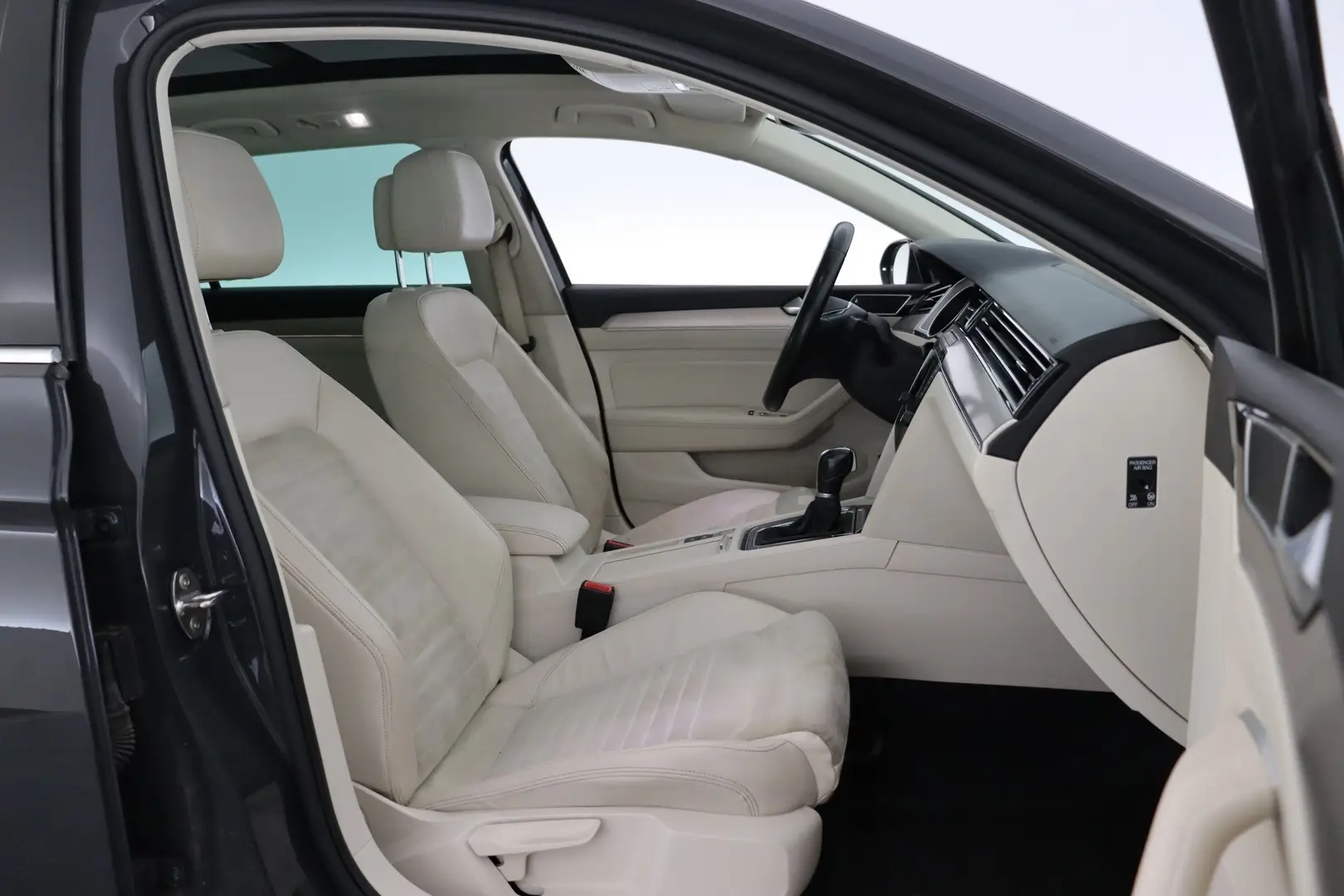 Car Image - 3G3WtRh2vRTf24j7uK9FS8