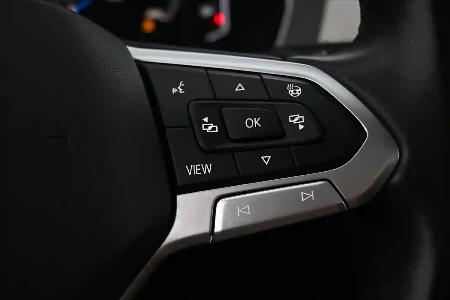 Car Image - 2FczeDDtWsb0OPE6DSYiQD
