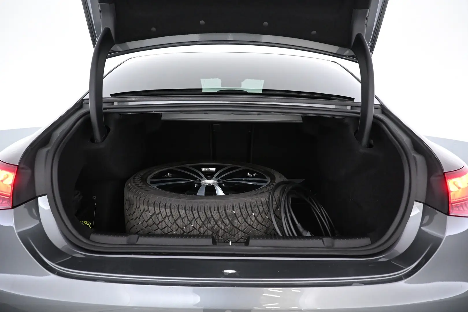 Car Image - 5cyc3LRwBeVt27FUuDIlYk