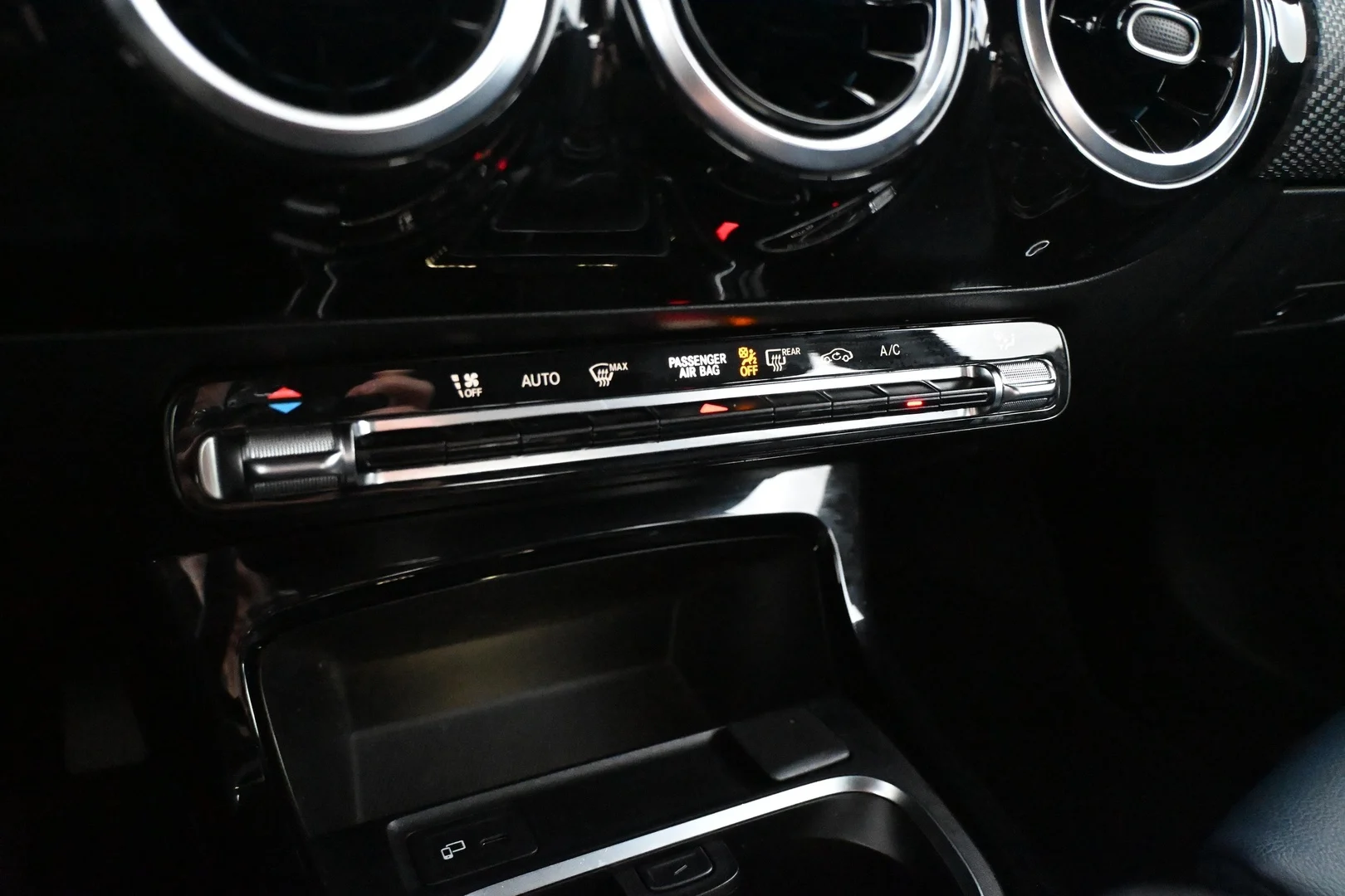 Car Image - 7kQ6sRZgyxc912GAxoEeWC