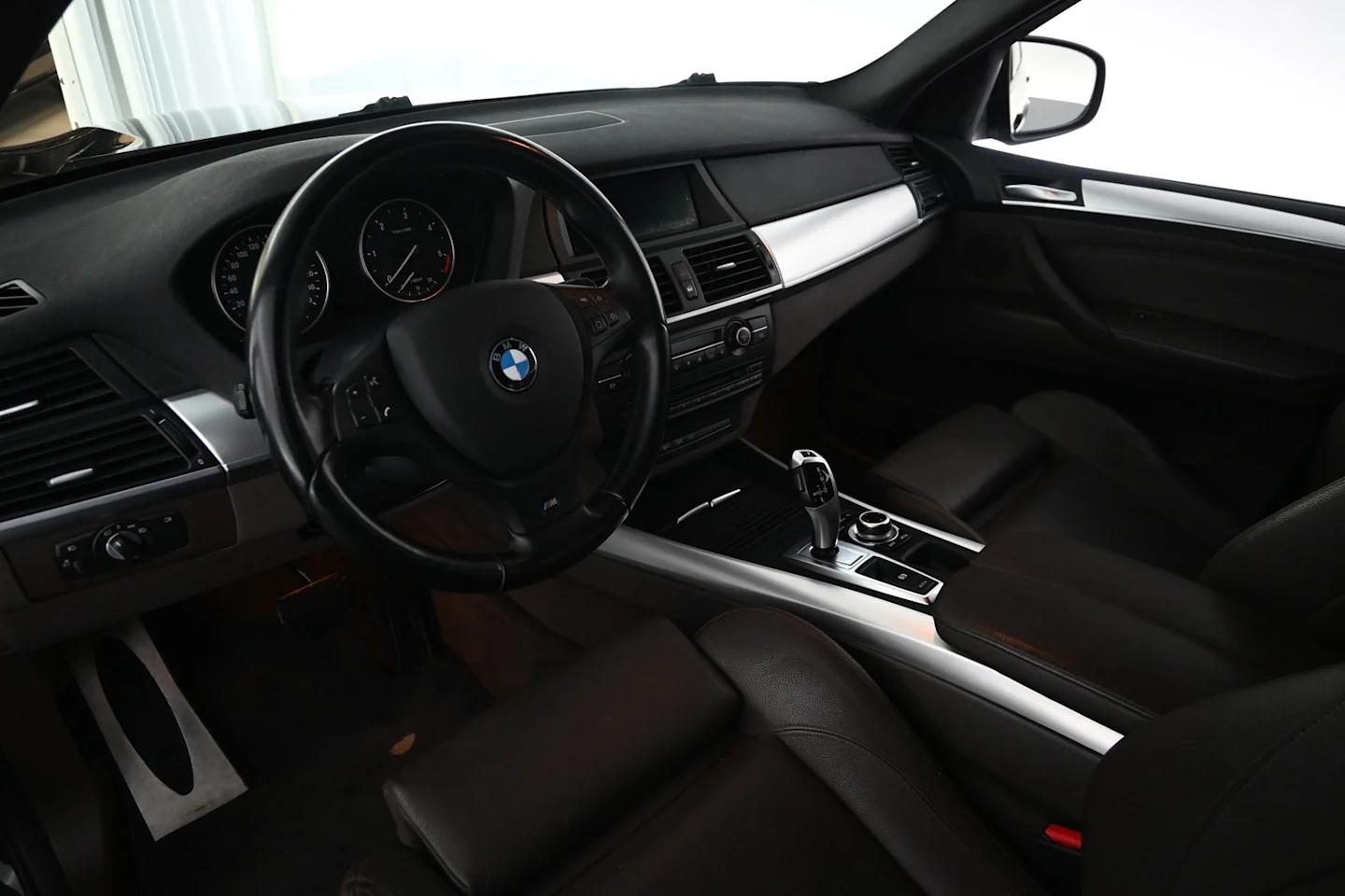 Car Image - 6W4hTq3TCkPkajleaDBcur