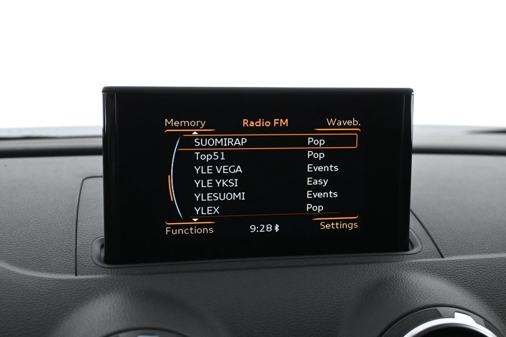 Car Image - 3iN2U7xZBCOVOSsQBewcqs