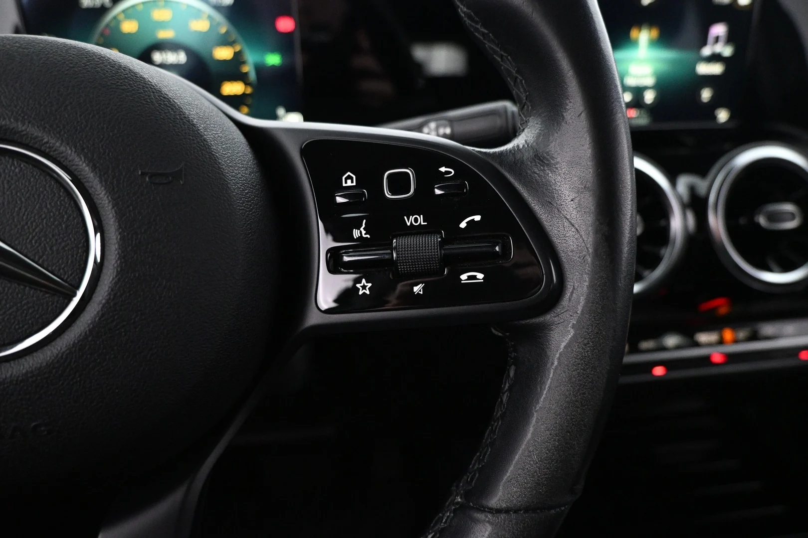 Car Image - 6OnGYtIH5l7gXhUpIhHuu2