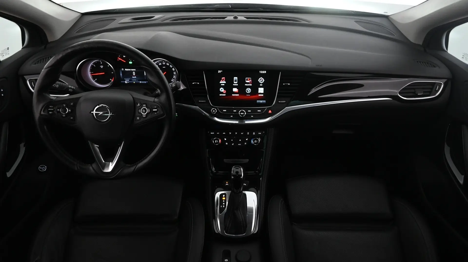 Car Image - 7w1HkwvMwyK6uYMGt5WtCa