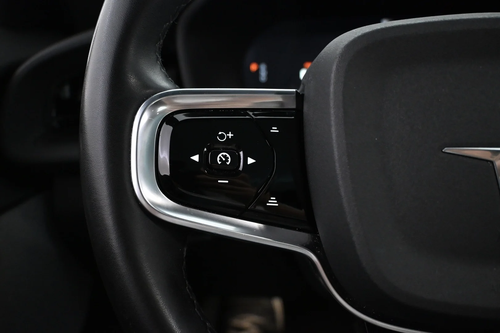 Car Image - 5f4bNKeGCuXDfyvrudEXtV