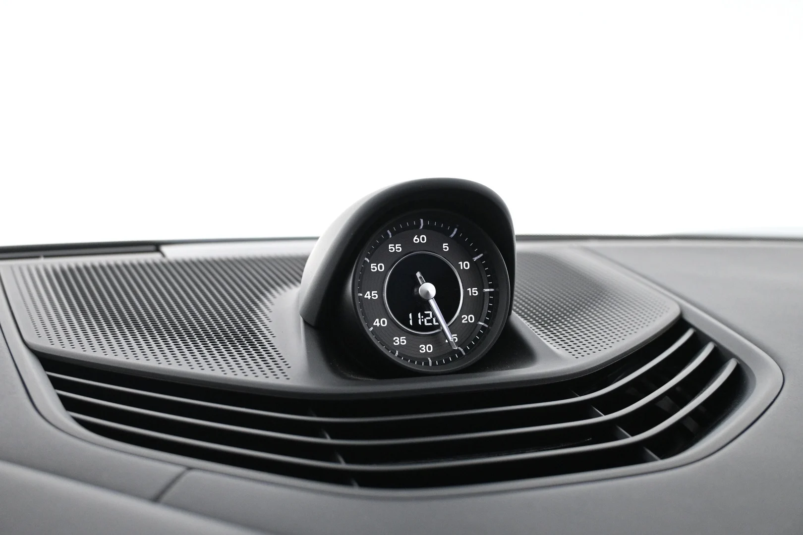 Car Image - 5TBA2HFhPdmDXKf5MIlvUV