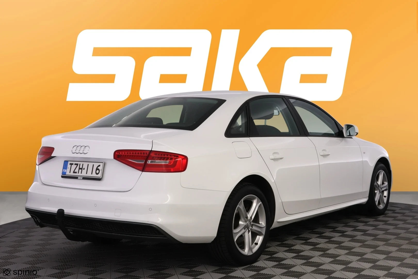 Car Image - 31EkE0RKpO76H7REc8f4dL