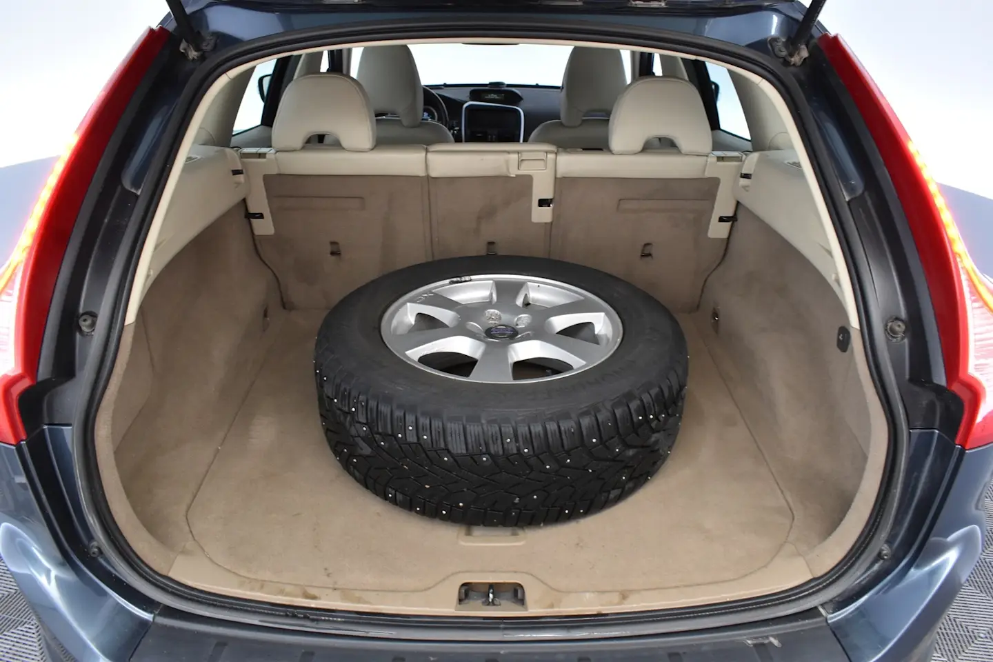 Car Image - 5BzKtSXFybRH7tkZ5Odhge