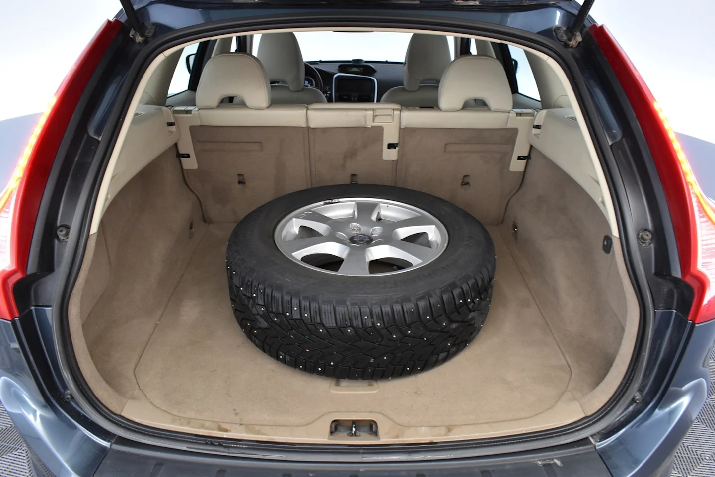 Car Image - 5BzKtSXFybRH7tkZ5Odhge