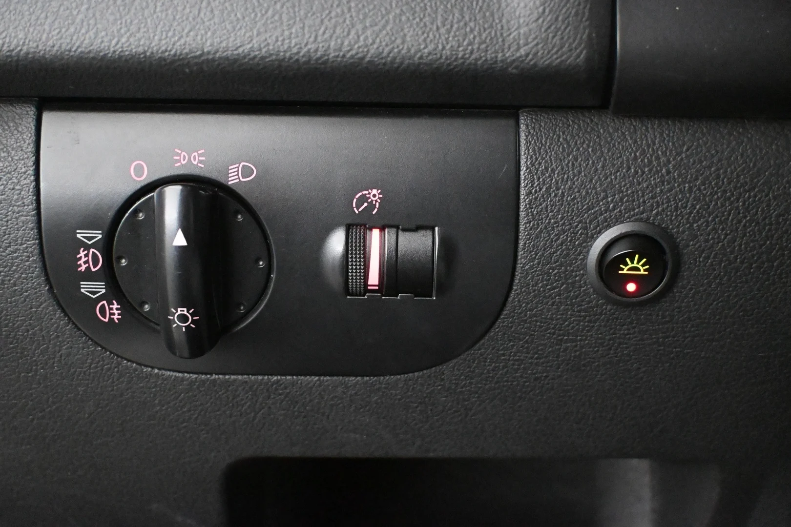 Car Image - 6VxtQi8Kj6qOXzelgtaZ67