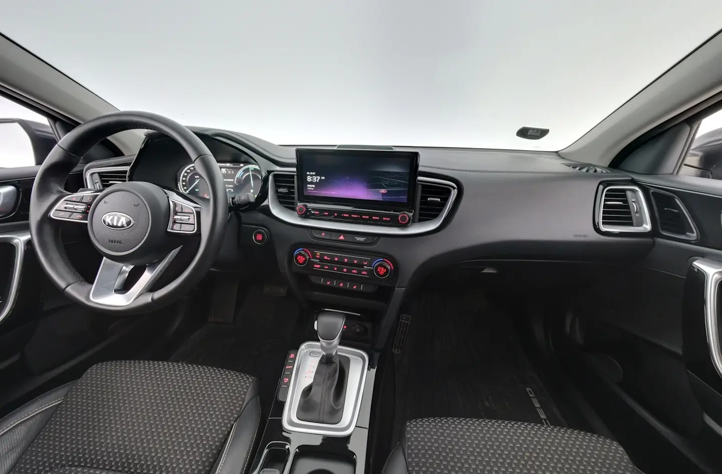 Car Image - 1pq6akW8FnEe32g7gobjtQ