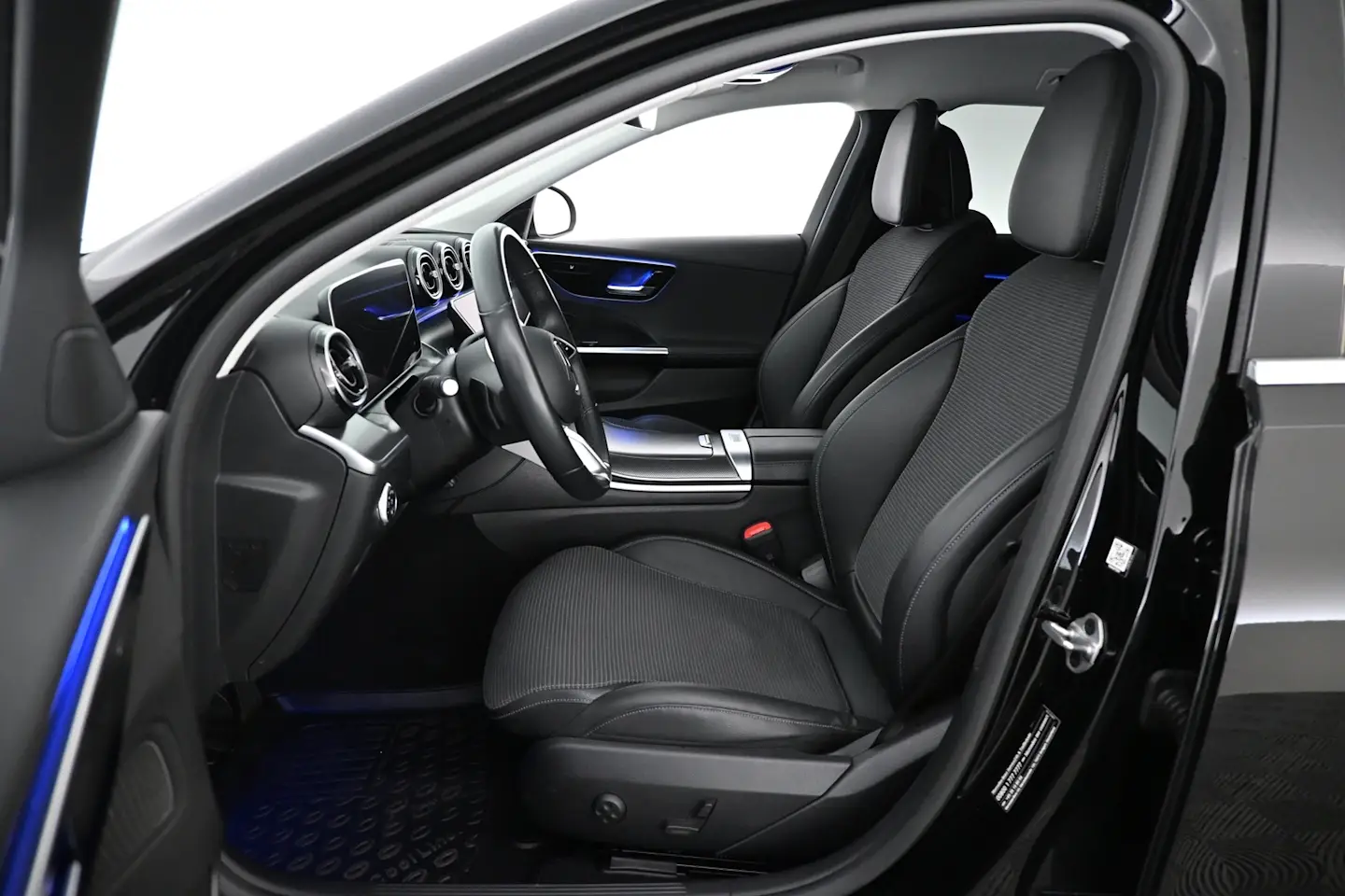 Car Image - 61lgz6i2q7368arFFb4irD