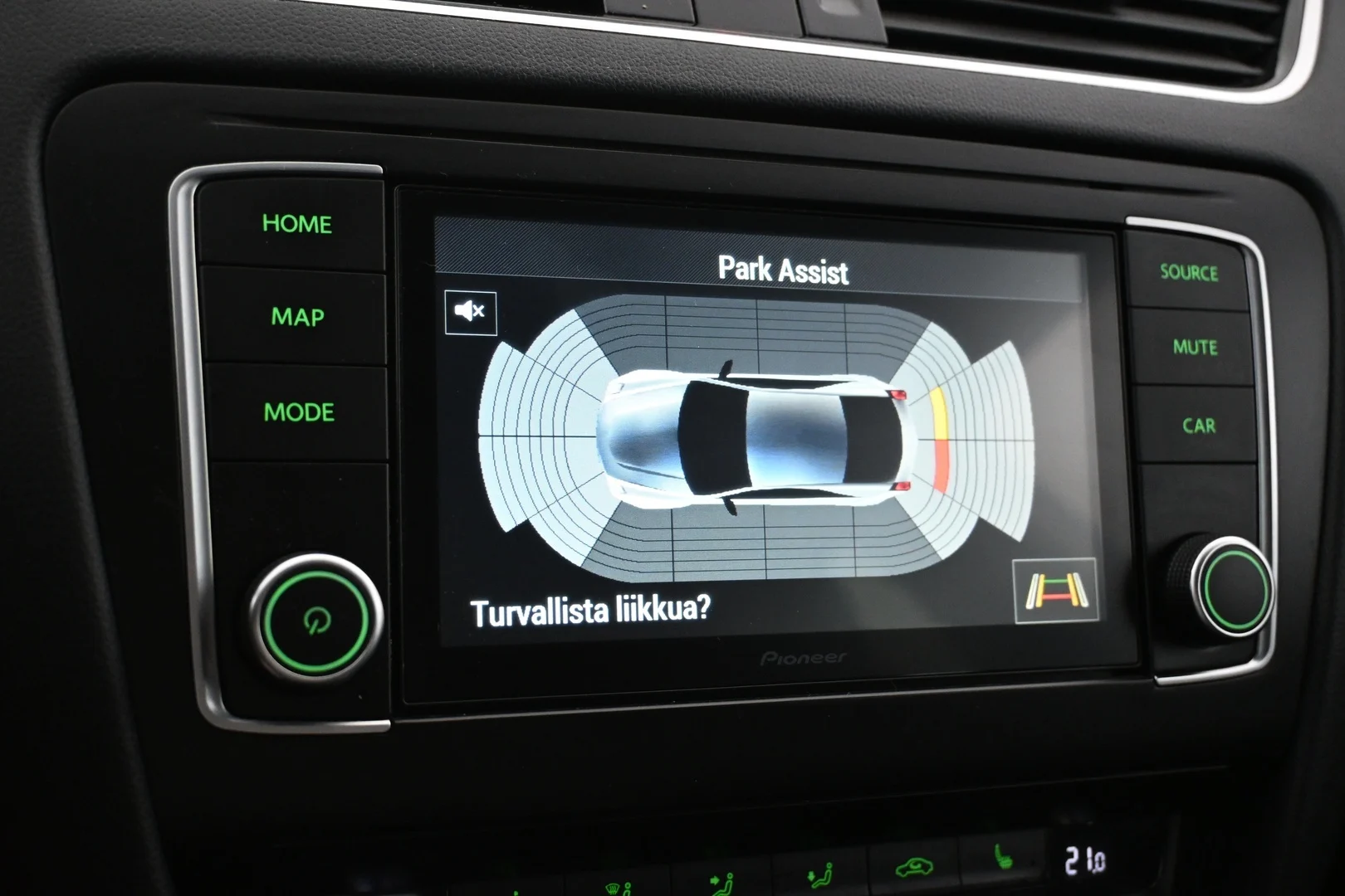 Car Image - A19UcqlAcV44igIqJ5sZL
