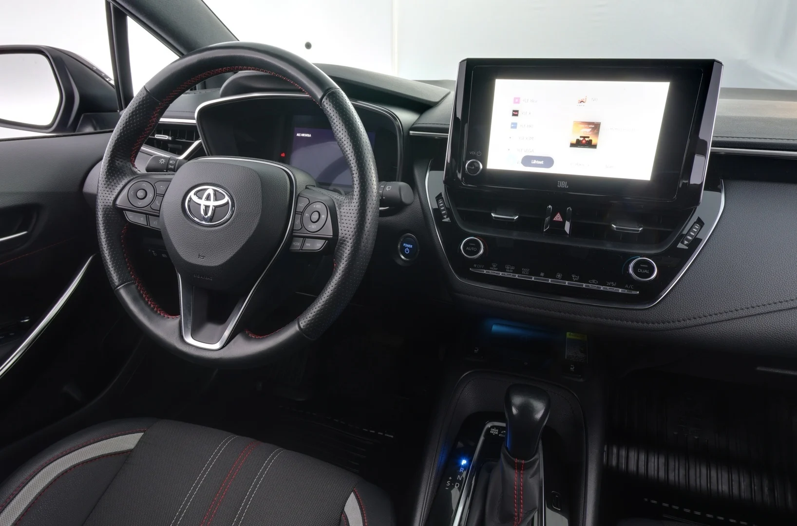 Car Image - 3ZN0yfSXs7PaDTetI7Xmwe