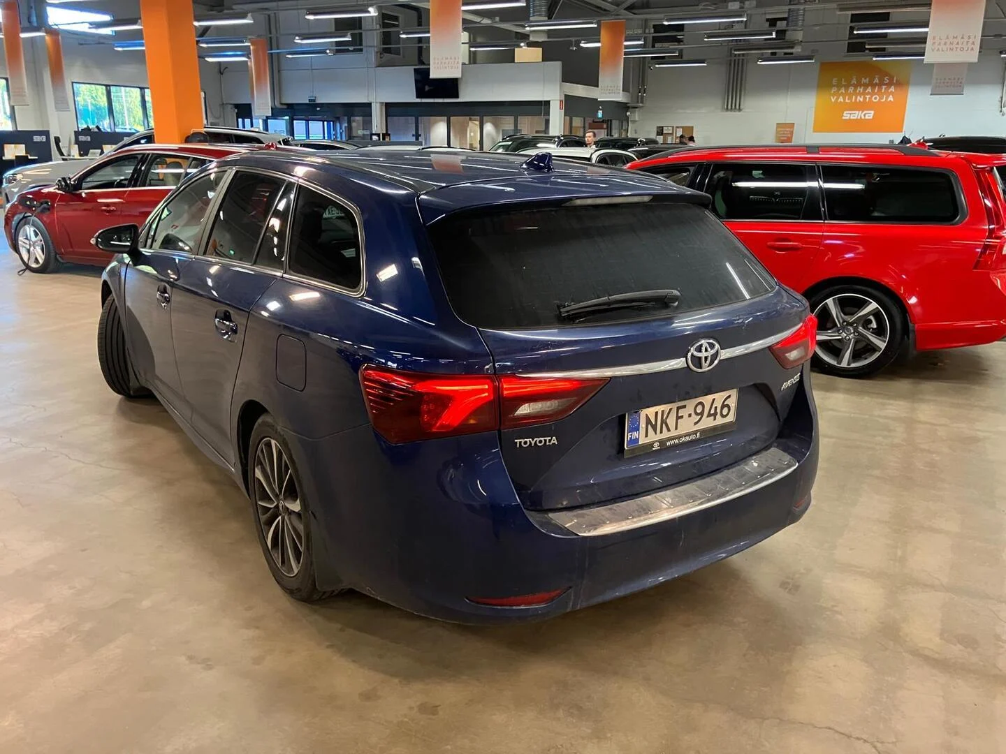 Car Image - 5Dfu64J1B209vFLOoNAMKH