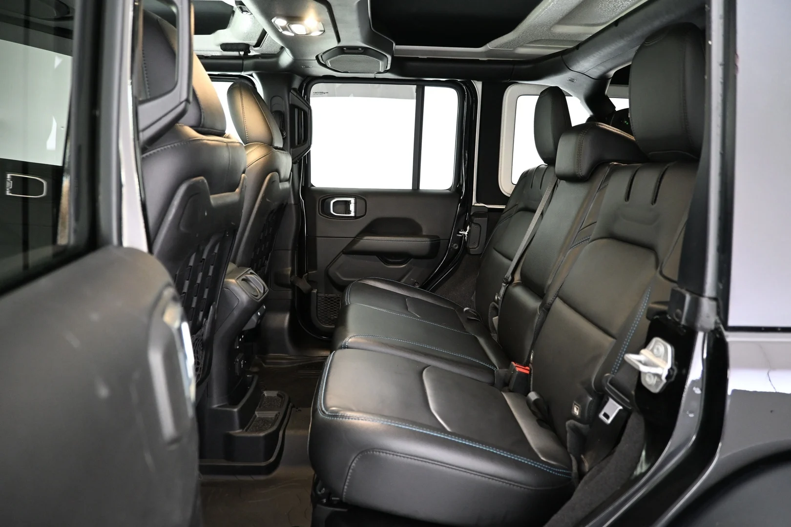 Car Image - fufMx9nYl1f3s4ke1mgTS