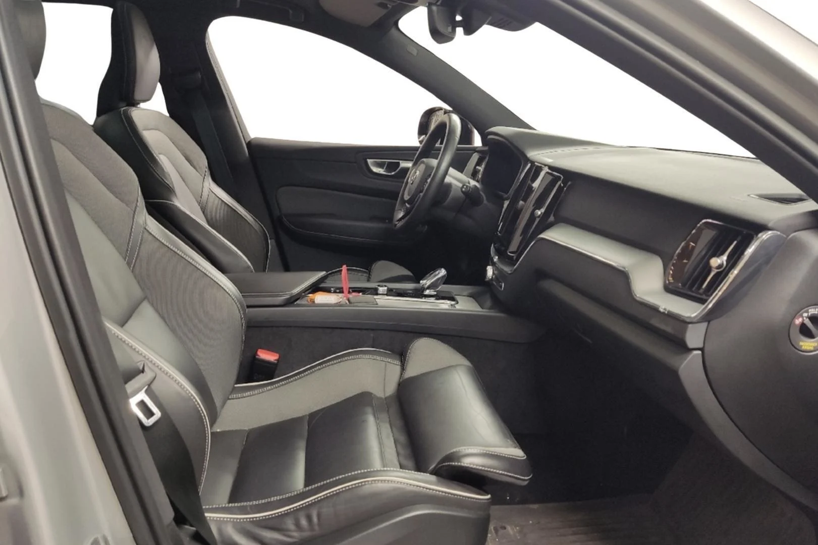 Car Image - 6SGQf8oOuI0xvbAmbuEL1q