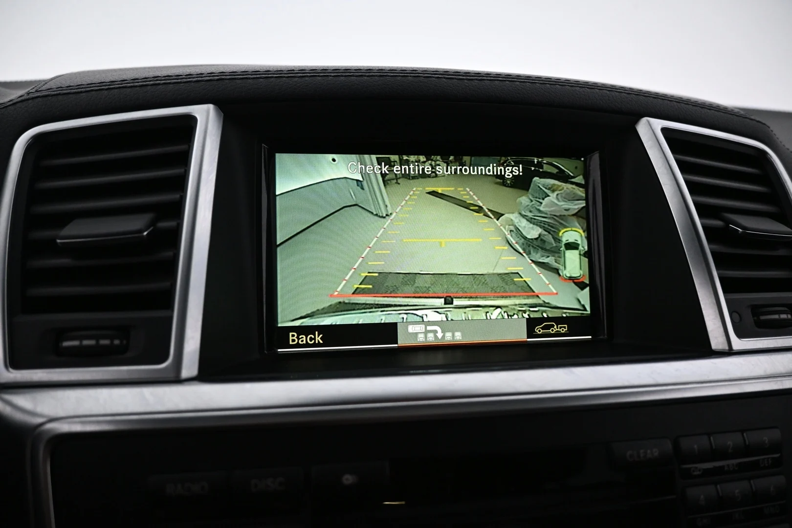 Car Image - 2H32mxr6qkgfHvuxbibUSz