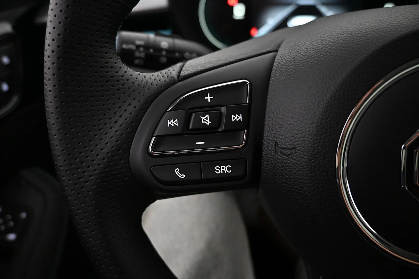 Car Image - 1fAHa7VBFaoojGRQjhBs7E