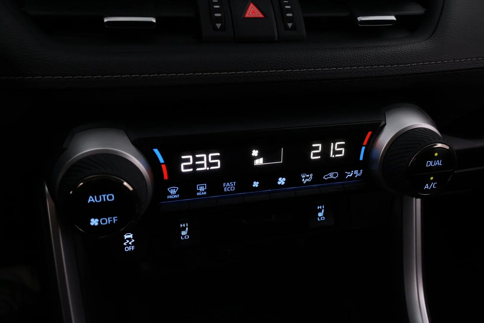 Car Image - 2gPdcNtjW7E52bFgUbfrat