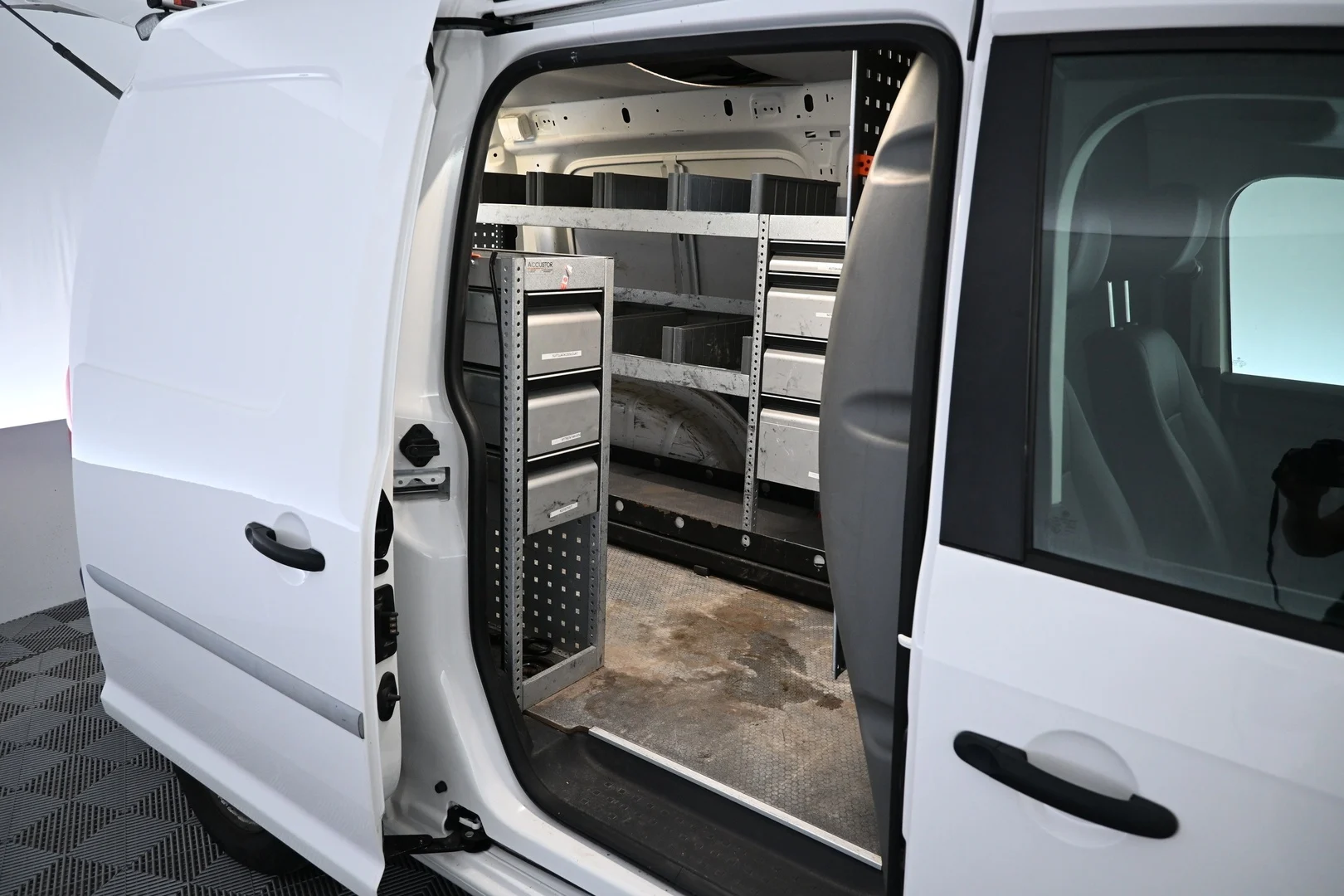 Car Image - 6FWClWXFVeNu5lHrRm8QFL