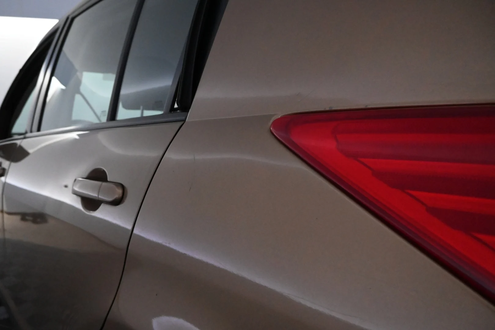 Car Image - 1MotGmbPt2tFURZj7Wm2Wy