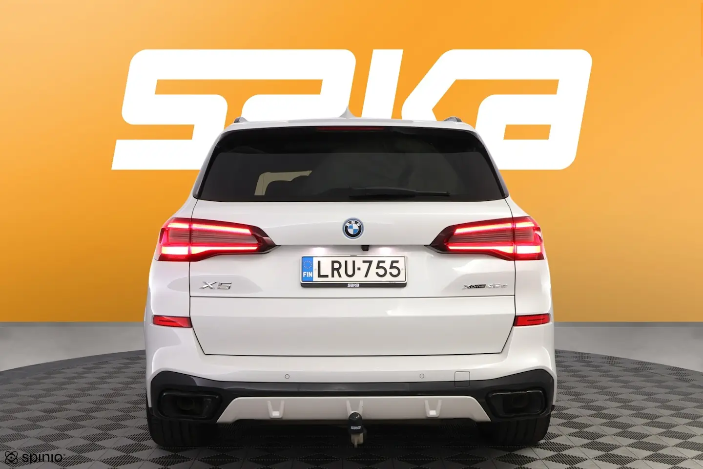 Car Image - 1YtSxRybyeRbrRFbOOCYmN