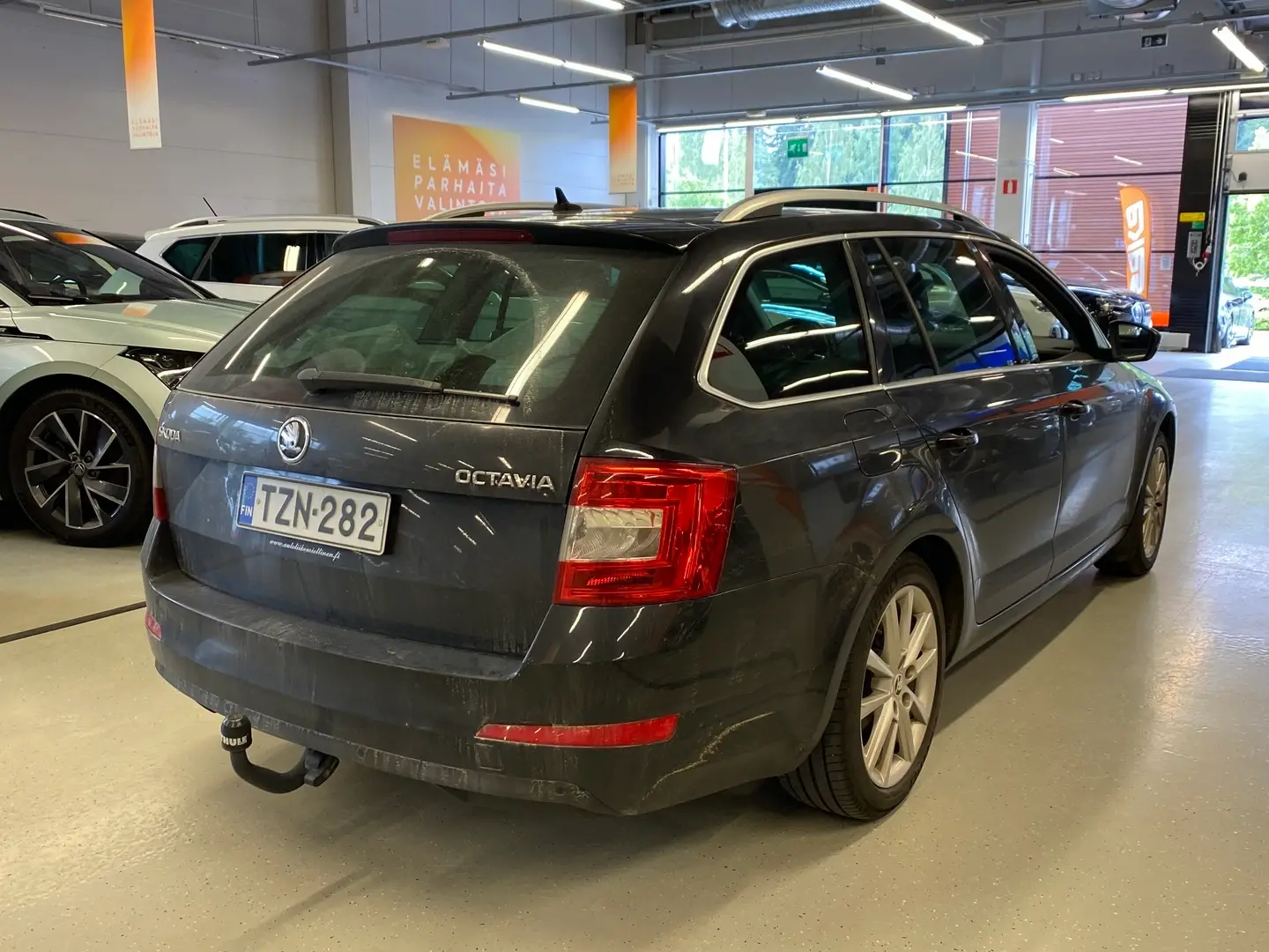 Car Image - 5TEgqWSk55QLbuigfGWYzx