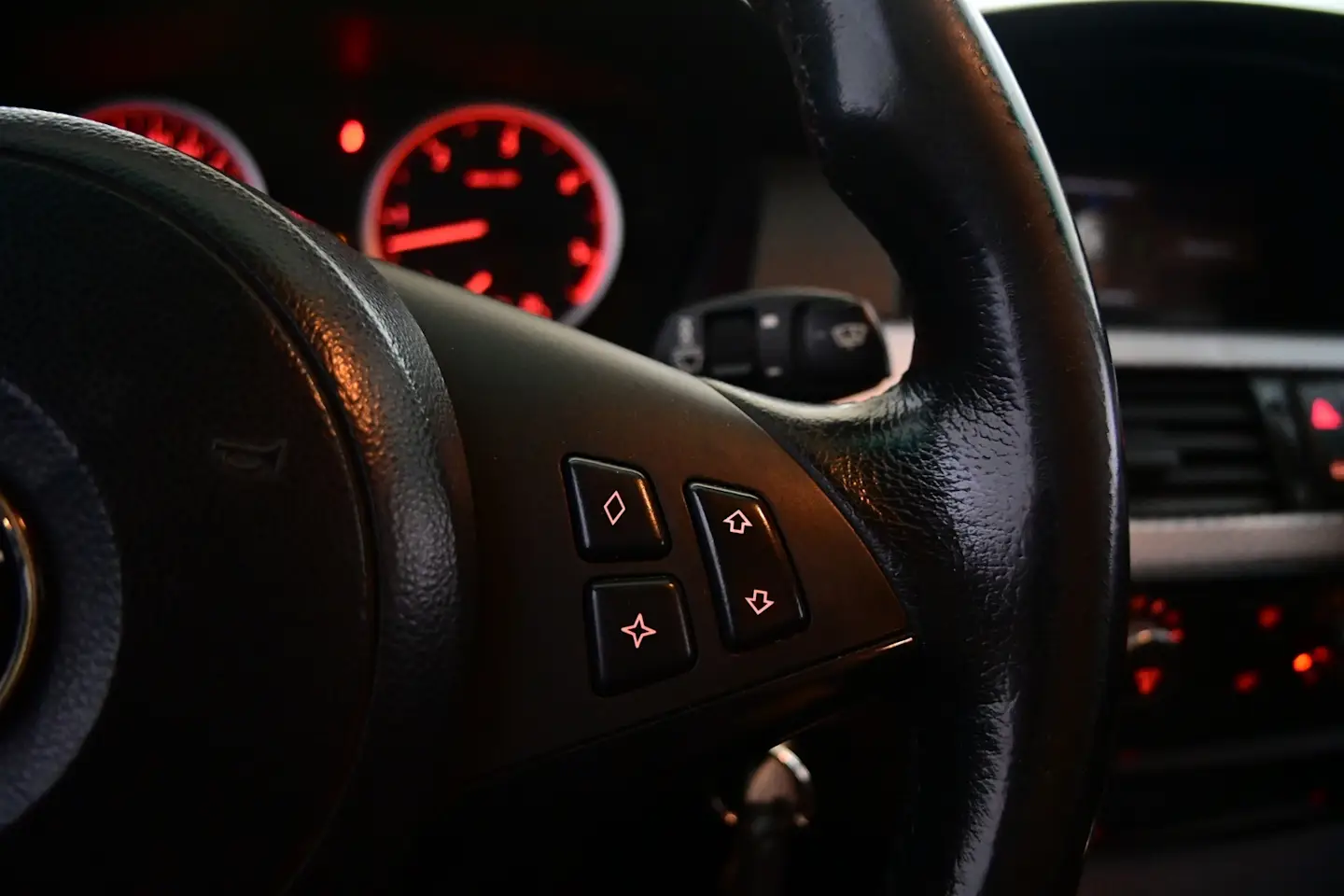 Car Image - 43CxlW2pxClDqSYtwl2olC