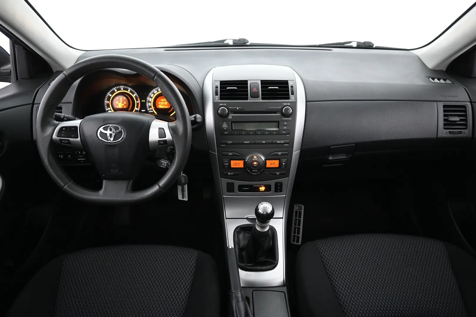 Car Image - QqdmiQ1i1M4h1jHKCCTVF