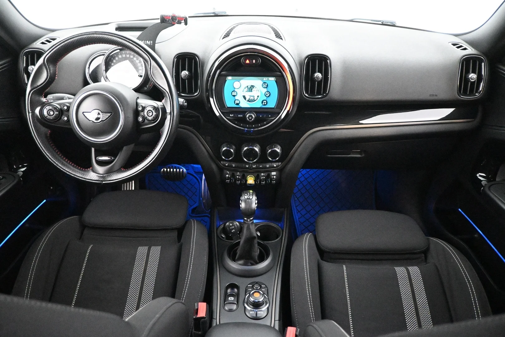 Car Image - 4HUTz1H6Clo1RrxEE4EAVk