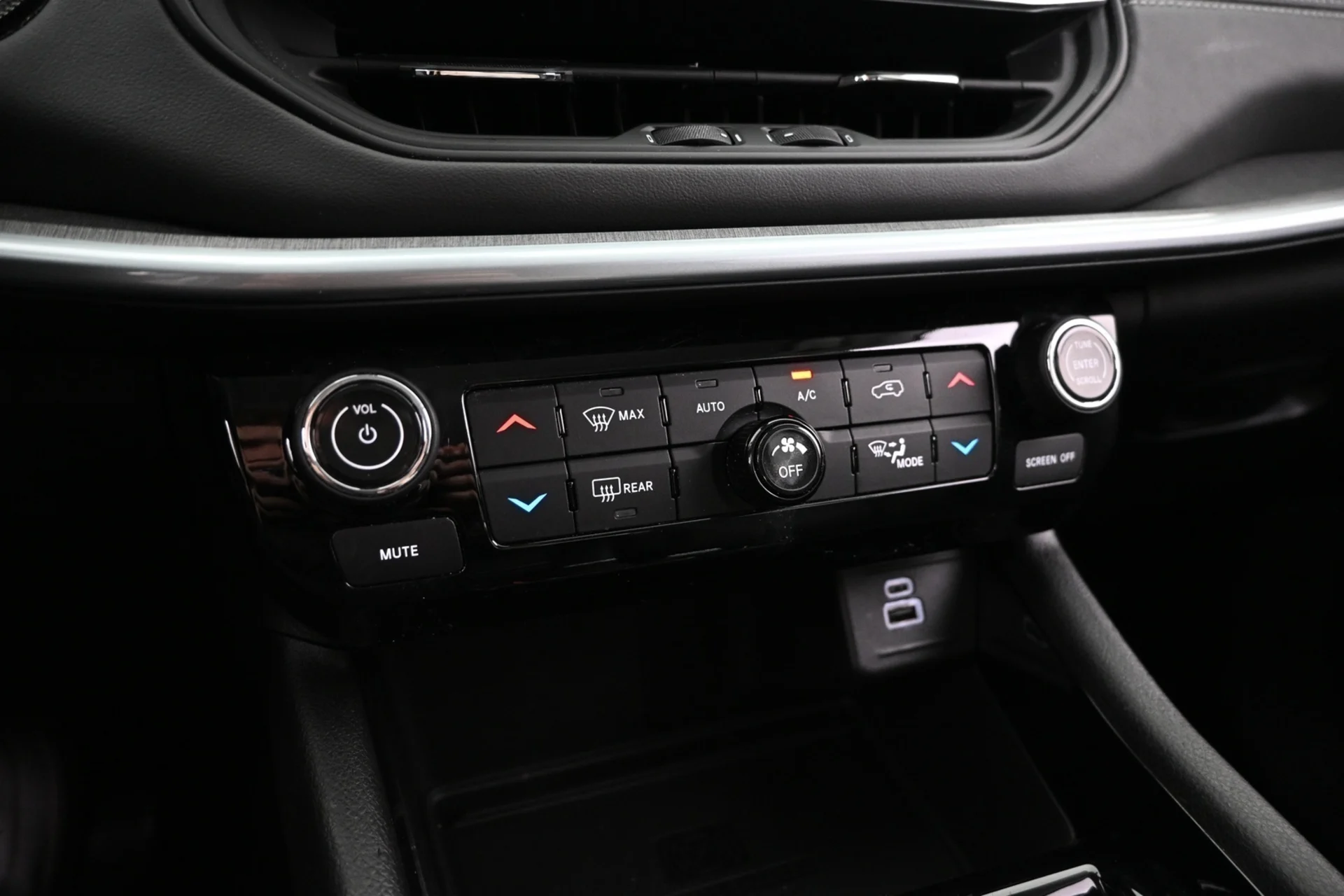 Car Image - 7b2hZTMihjQiXFJwehVNQI