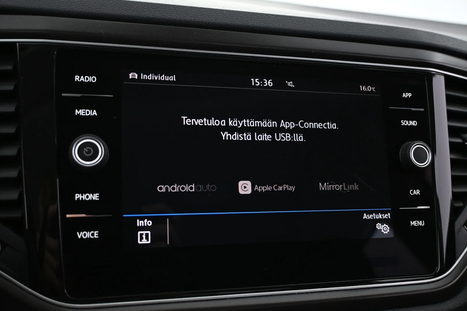Car Image - fMEcM5FfXSy6pkKc511XW