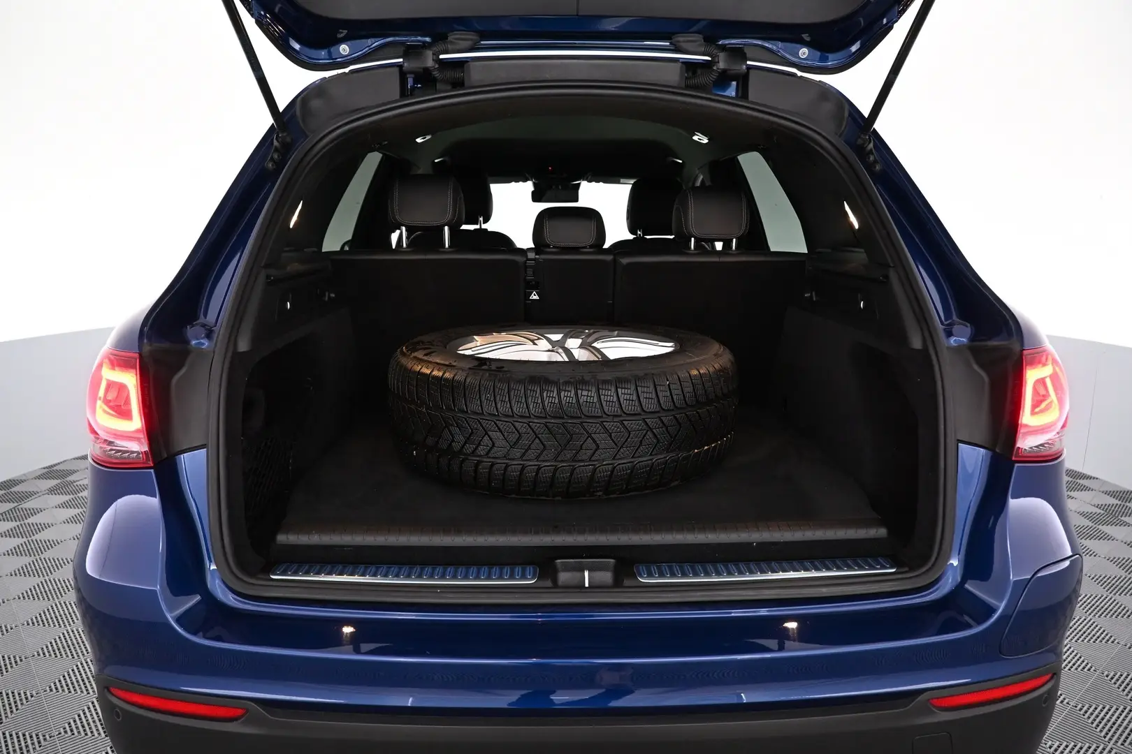 Car Image - 15OayIGSCNYPJaMsSTH3DG