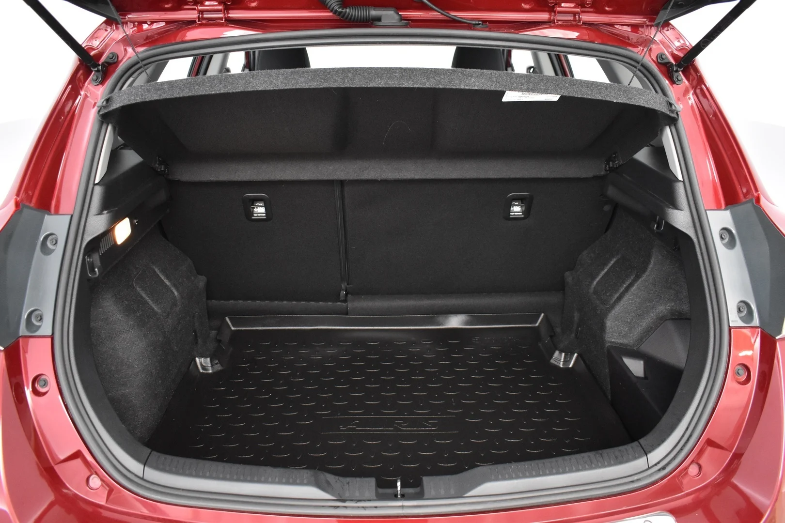 Car Image - 3YW6jIeCobeAV0lW4bbtxJ