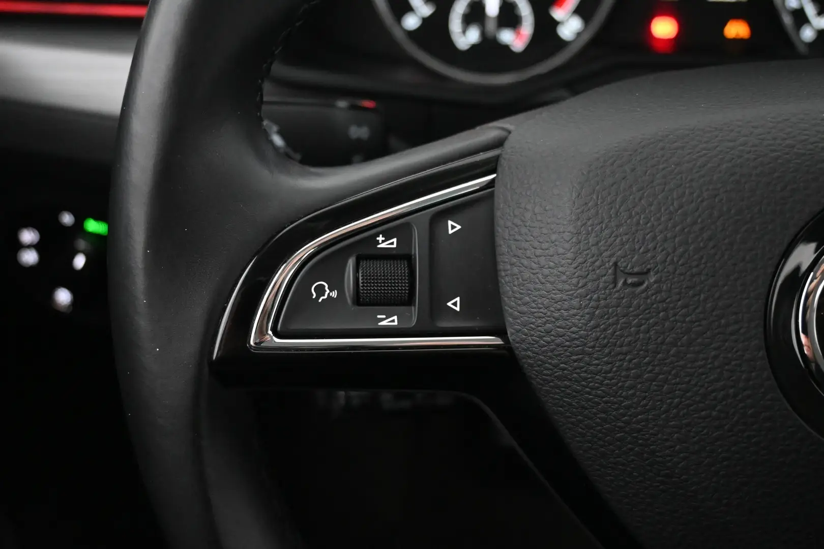 Car Image - 2makSHNptyqUQ5RtyQS1ZI