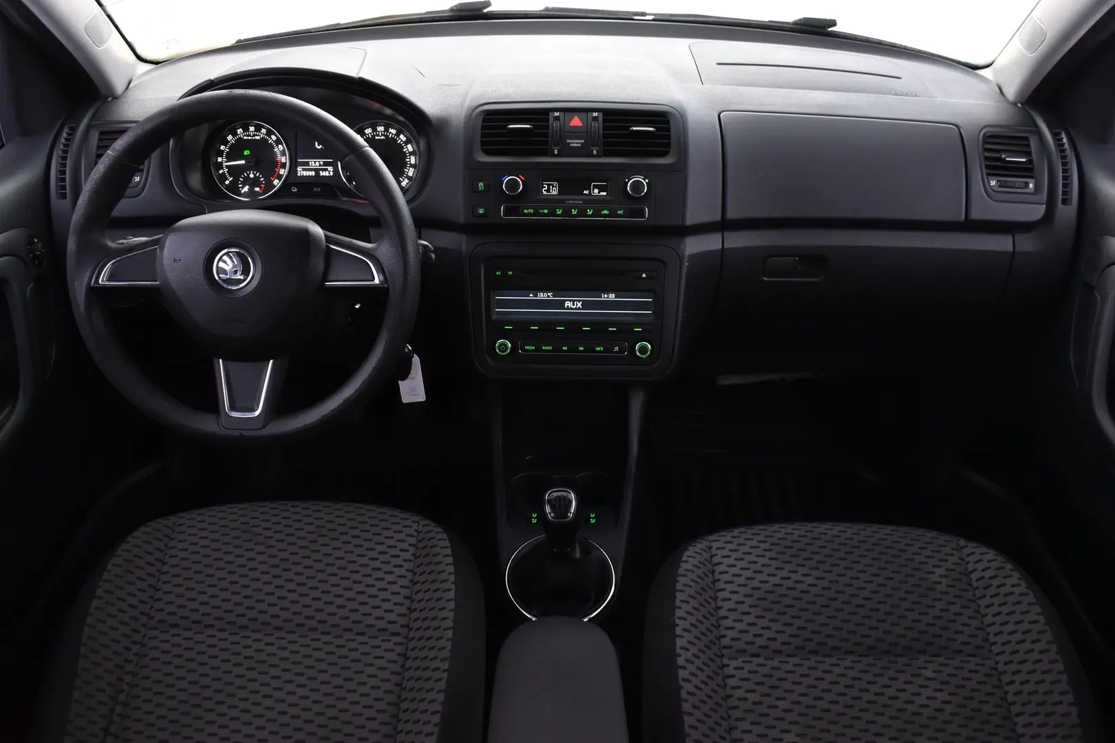 Car Image - 2fJD5CicCmYmO49Di7DwH