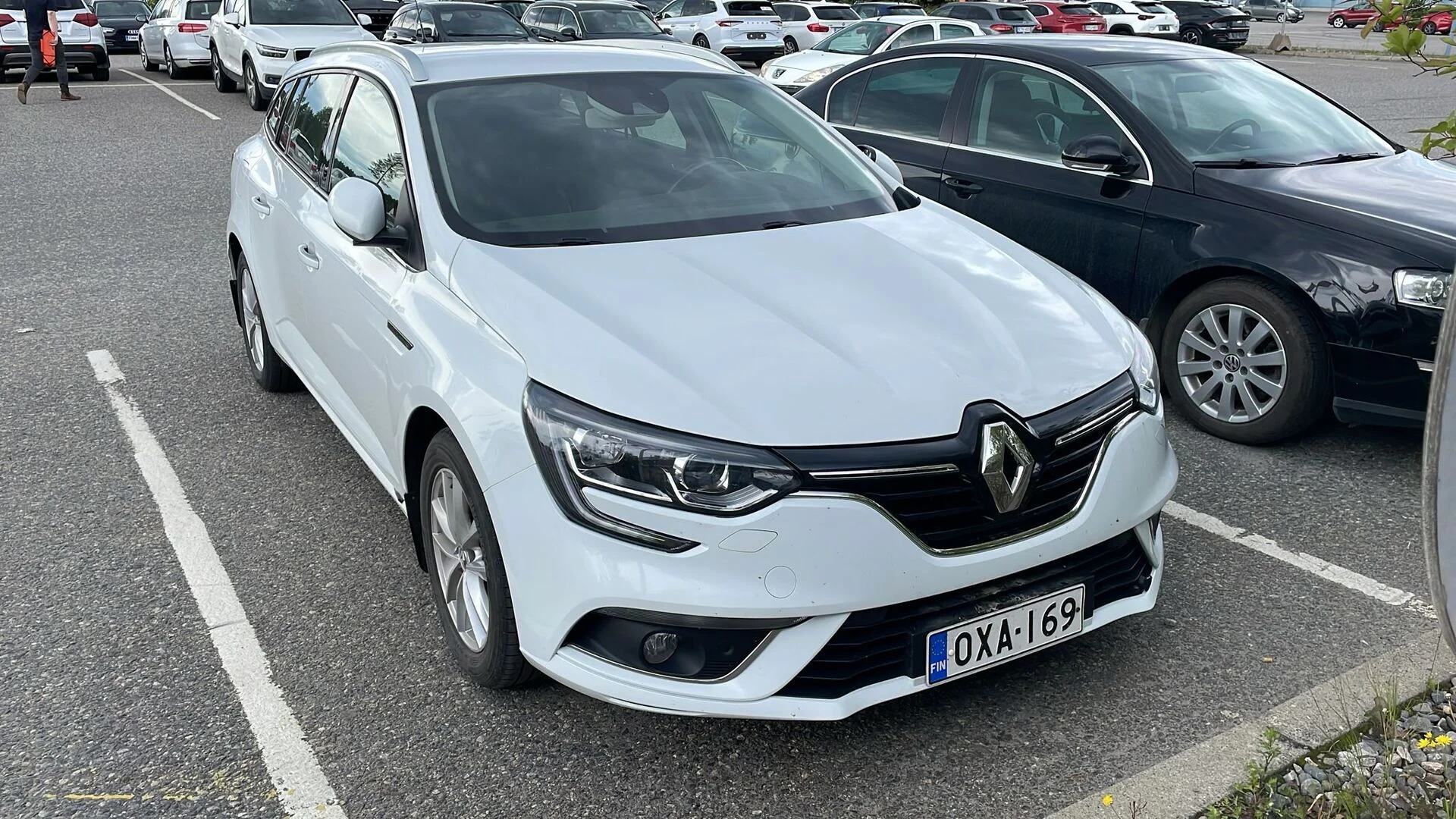 Car Image - 2iIfjclg63pASyABazQZ4G