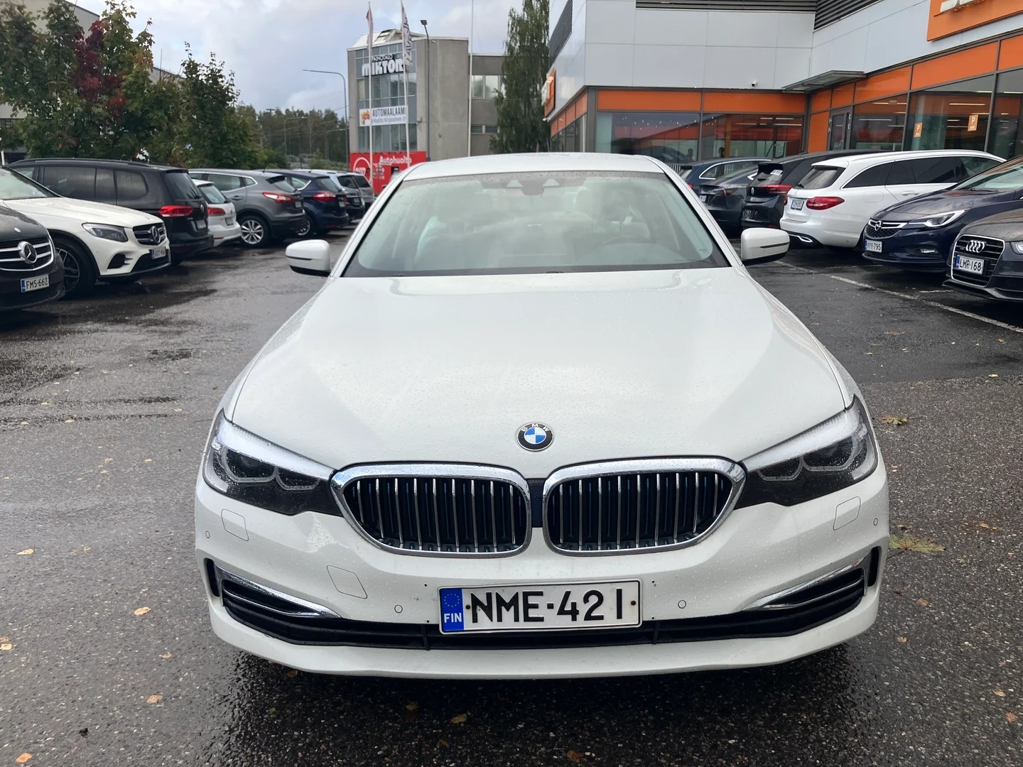 Car Image - ValCLsxkmddm6q2BfYWtm